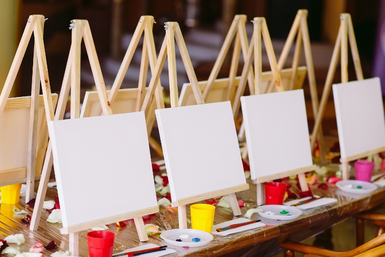 Invitasjon til digitalt julebord med maling for Mage-tarmforbundets Ung-gruppe Invitasjon til digitalt julebord med maling for Mage-tarmforbundets Ung-gruppe